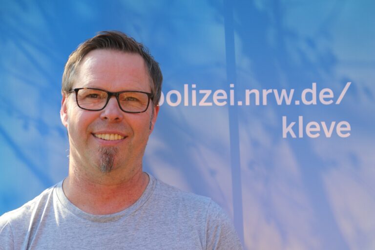Info-Hotline zum Thema „Sicheres Surfen im Netz“ – Stefan Hellwig von der Kreispolizeibehörde steht Mittwoch Rede und Antwort