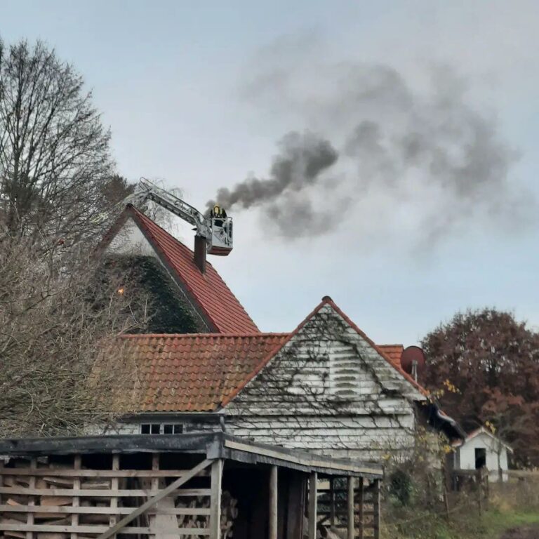 Kranenburg: Kaminbrand am Galgensteeg