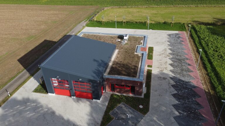 Huisberden: Neues Feuerwehrgerätehaus ist fertig